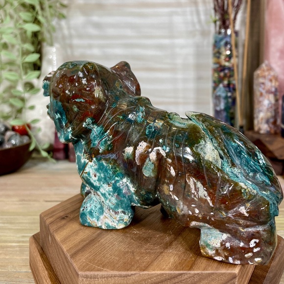 1036 Ocean Jasper Tiger Crystal Carving - Picture 6 of 11